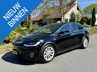 tesla-model-x-75d-awd-333pk-panootr