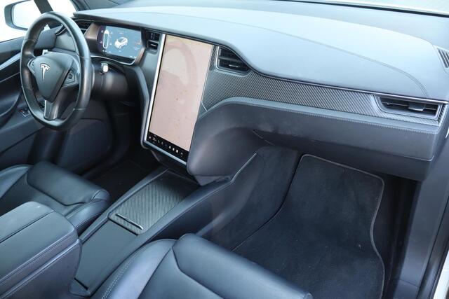 Tesla Model X 100D 6p. 93% SOH, BTW Auto, Panoramadak, 6 Persoons, Autopilot 2.5 computer, Camera, Cruise control, Trekhaak, BTW Auto