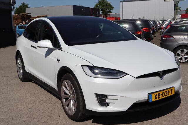 Tesla Model X 100D 6p. 93% SOH, BTW Auto, Panoramadak, 6 Persoons, Autopilot 2.5 computer, Camera, Cruise control, Trekhaak, BTW Auto