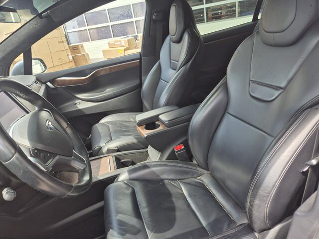 Tesla Model X 75D 6p. premium connectivity self drive 116.000km