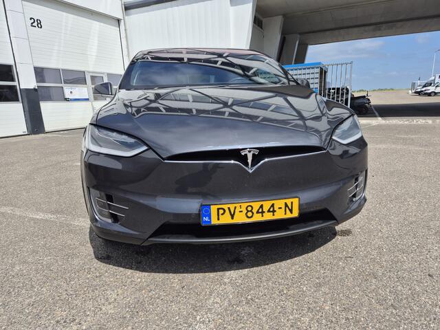 Tesla Model X 75D 6p. premium connectivity self drive 116.000km