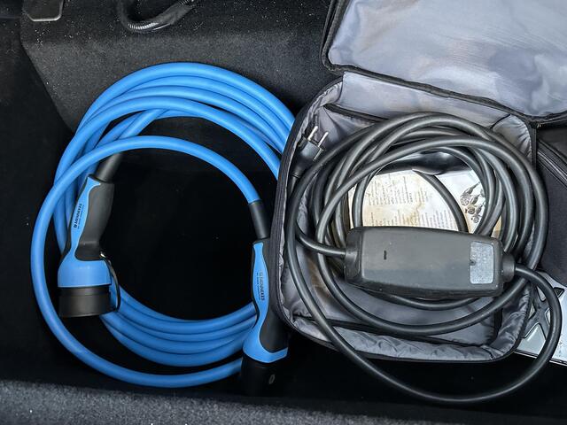 Tesla Model X Dual Motor AWDrive 6p. 100 kWh ENHANCHED AUTOPILOT|UNIEK GAMING PLAYSTATION| 6 VERWARMDE STOELEN| TESLA GARANTIE t/m 02-2029/100.000km accu en aandrijflijn t/m 03-2032/240.000km