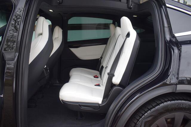 Tesla Model X 100D | ENHANCED AUTOPILOT | TREKHAAK |