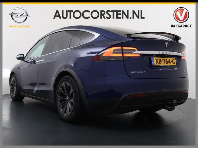 Tesla Model X 100D 20" Trekhaak Leder Luchtvering Adaptive Cruise AutoPilot Panoramadak Vleugeldeuren Camera's Elektr.Stoelen/Stuur+Verwarmd+Geheugen Keyless Wifi Adaptieve koplampen Lmv 20" Led Elektr.-Achterklep Bordherkenning Verwarmde Sproeiers-bladen Carbon Sentry