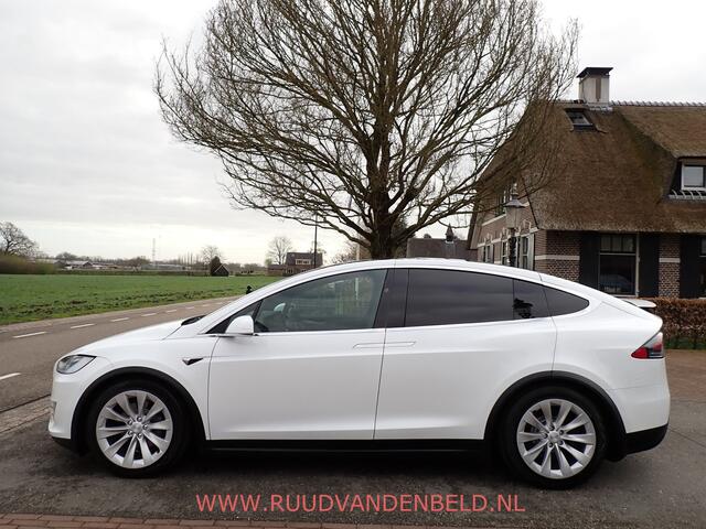 Tesla Model X Long Range SOH 88% / FSD / TREKHAAK / CCS
