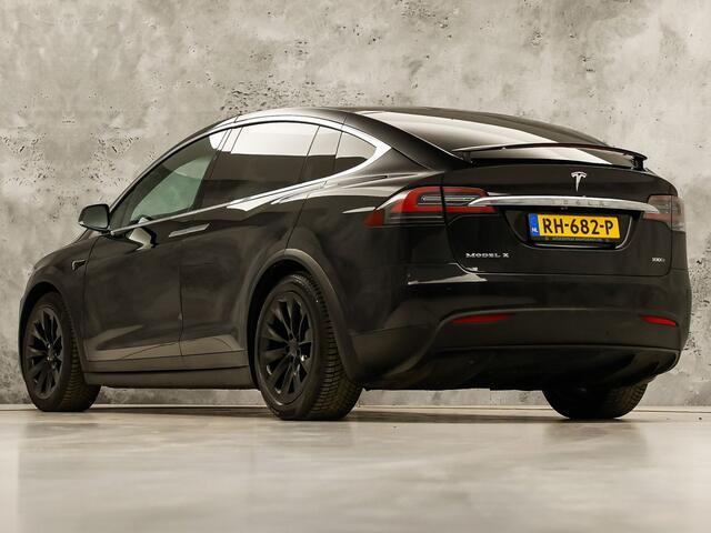 Tesla Model X 100D 7 Persoons 417Pk (AUTOPILOT, LUCHTVERING, STUUR/STOELVERWARMING, CAMERA, ADAPTIVE CRUISE, KEYLESS ENTRY, NIEUWSTAAT)