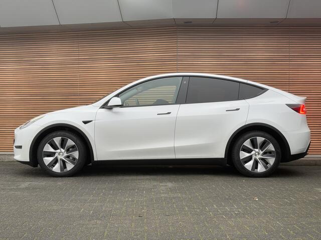 Tesla Model Y Long Range AWD 75 kWh Navi / Clima / Lm Velgen / Leer / LED / Panodak