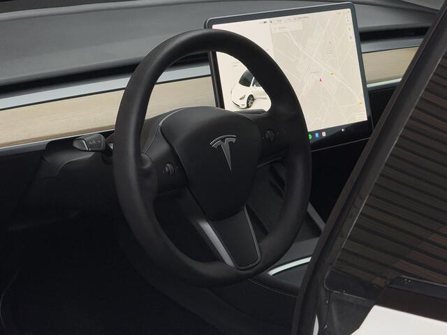 Tesla Model Y Long Range AWD 75 kWh Navi / Clima / Lm Velgen / Leer / LED / Panodak
