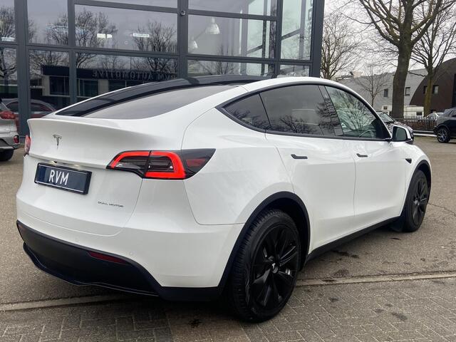 Tesla Model Y LONG RANGE
