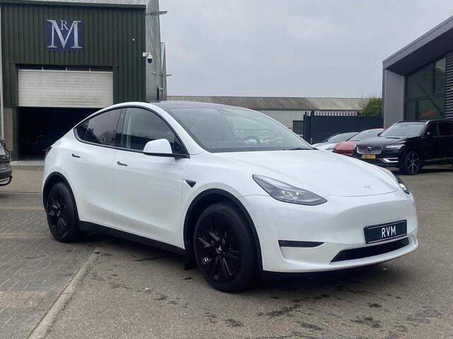 Tesla Model Y LONG RANGE