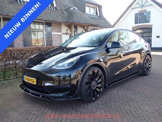 tesla-model-y-performance-!-bodykit