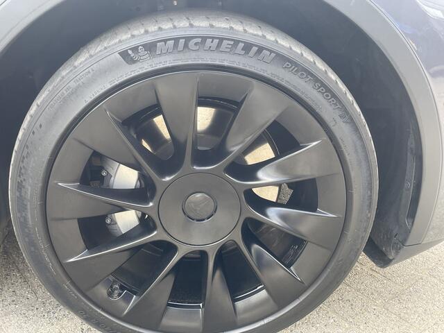 Tesla Model Y Long Range AWD 75 kWh | Leder | Pano | Dodehoek detectie |
