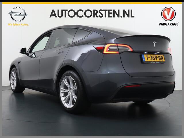 Tesla Model Y RWD 60kWh LFP 300PK Warmtepomp FSD-Computer 3 Auto-Pilot Sleutel-loos(via-GSM) Leder Premium Audio Camera's Panormadak Adap.Cruise Lmv 19" Navi Ecc Stoel+Bank+Stuurverwarmd+Elektr.Verst.+Geh. Park-Assist RWD Elektr. Acht.klep WiFi Priv.Glass AEB ASR ESP I