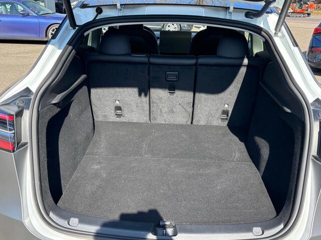 Tesla Model Y Performance AWD 75 kWh VAN ¤47.900,- VOOR ¤42.877,- UW LENTEVOORDEEL ¤5.023,- | TESLA GARANTIE T/M 12-2026