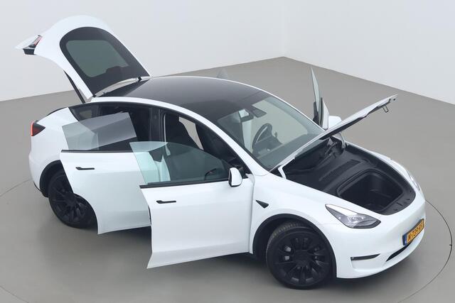 Tesla Model Y Long Range AWD 75 kWh | Incl. BTW | Panoramadak | Vol-Leder | Auto-Pilot | 20 Inch | 360° Camera