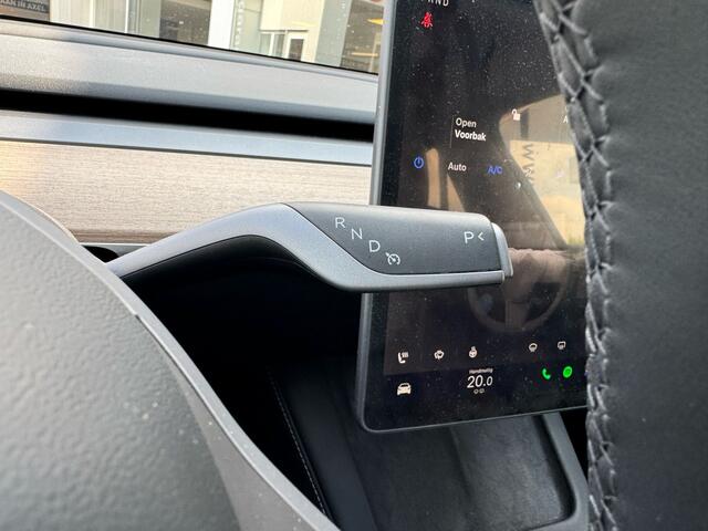 Tesla Model Y RWD 58 kWh