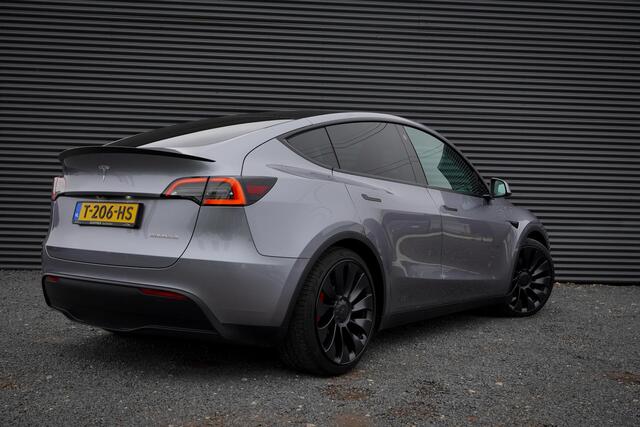 Tesla Model Y Performance AWD / 515 PK / Trekhaak / Marge / NL Auto / 1e Eig