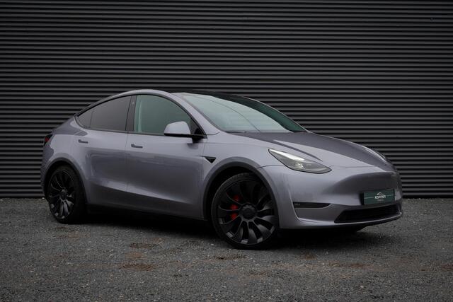 Tesla Model Y Performance AWD / 515 PK / Trekhaak / Marge / NL Auto / 1e Eig