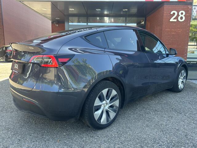 Tesla Model Y RWD 58 kWh // AUTOPILOT // CLIMA // LEDER // 360 CAMERA // NAVI // ELEK STOEL+MEM
