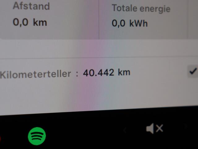 Tesla Model Y RWD 58 kWh