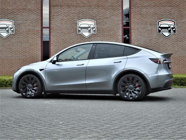 Tesla Model Y Performance AWD | Quicksilver