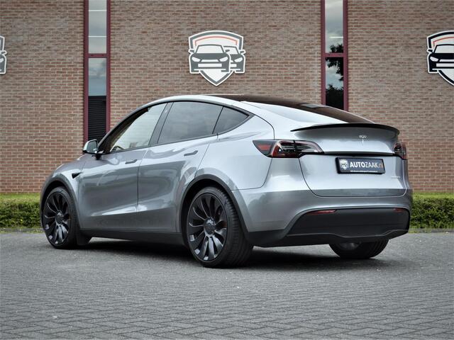 Tesla Model Y Performance AWD | Quicksilver