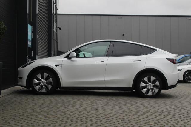 Tesla Model Y Long Range AWD 75 kWh | FSD 3 | Scherm achter