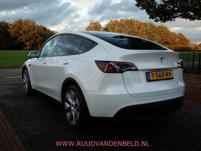 Tesla Model Y RWD 58kWh AMD-RYZEN !! TREKHAAK + PREMIUM WHITE INTERIEUR