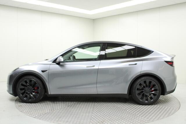 Tesla Model Y Performance AWD 75 kWh | BTW Auto | Autopilot / 21" Velgen / 533km range / Panoramadak