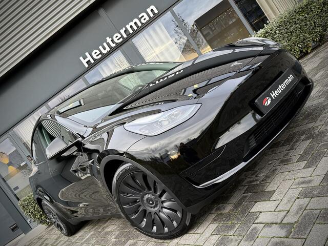 Tesla Model Y RWD Panorama/ Trekhaak/ Autopilot