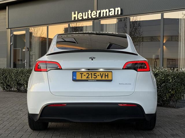 Tesla Model Y Performance AWD/ Panodak/ Autopilot