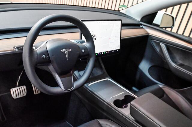 Tesla Model Y Long Range AWD 75kWh