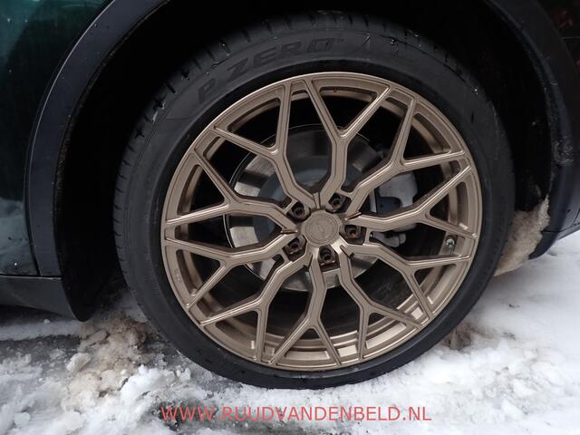 Tesla Model Y RWD LFP 60KWH 96%SOH BRITISH RACING GREEN + 20 INCH !! AUTOPILOT / TREKHAAK