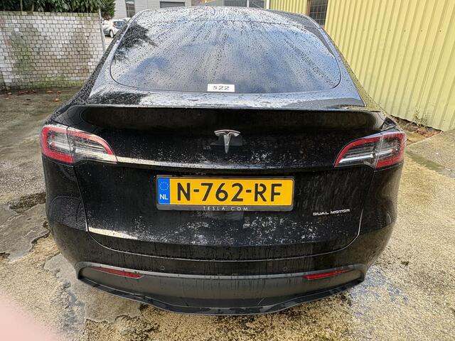 Tesla Model Y Long Range AWD 75 kWh SOH 84% | Navigatie | Leder | Stoelverwarming | FSD systeem