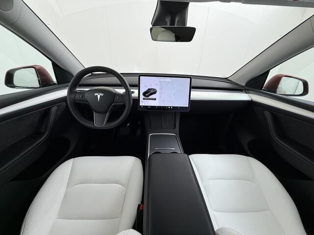 Tesla Model Y Long Range AWD 514pk 75kWh Wrap/Ivoor 20"lm Leer Panodak Warmtepomp Matrix-LED Autopilot FSD-Computer 3 Elektr.Stuur+Stoel+Verwarmd Navi Ecc Premium Audio Keyless Priv.Glass Camera's Elektr.AchterKlep Parkeer Assistent Sentry-Mode Privacyglas Bluetooth Do