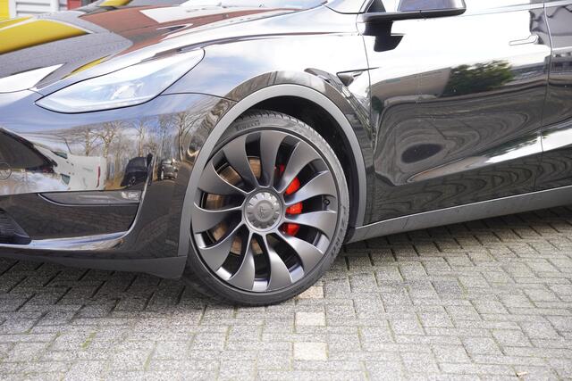 Tesla Model Y Performance AWD 75 kWh / BTW / Autopilot / Panorama / Camera / Youtube / Stuurverwarming /