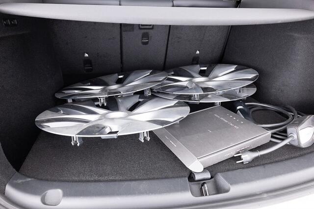 Tesla Model Y Long Range AWD 75 kWh | LEDER | PANORAMADAK