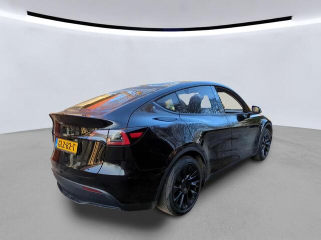 Tesla Model Y Long Range RWD 75 kWh | LMV Zwart 20" Turbine | Leer | Stoelverwarming V+A | Pano | Full Self Driving computer 4, Autopilot, Dodehoek detectie