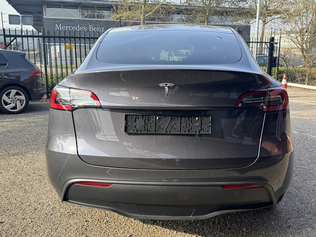 Tesla Model Y RWD 58 kWh 1STE EIGENAAR!! // PANODAK // NAVI // ADAPTIVE CRUISE // CLIMA // AUTOPILOT // 360 CAMERA // LEDEREN BEKLEDING //
