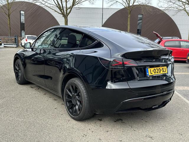 Tesla Model Y Long Range AWD 75 kWh SOH 88%|BTW|VAN ¤30.900,- NU VOOR SLECHTS ¤28.877,- Uw LENTEVOORDEEL ¤2.023,- | AFNEEMBARE TREKHAAK|DE HOOGVOLTACCU EN AANDRIJFLIJN GARANTIE TOT 2030 of 192.000KM| AUTOPILOT| STOEL+ STUURVERWARMING| ACHTERBANK VERWARMD