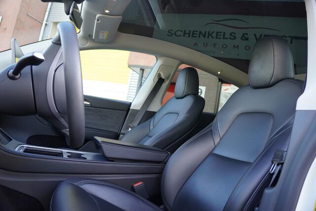 Tesla Model Y Long Range AWD 75 kWh / 93 SOH / BTW / Autopilot / Pano /Camera / Stoelverwarming /