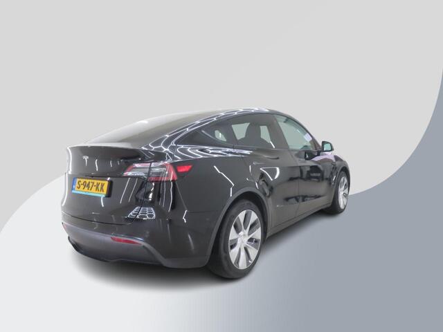 Tesla Model Y RWD 58 kWh | 43.000 KM | SOH 92,8% | AutoPilot | Panorama - Dak | WORDT VERWACHT!