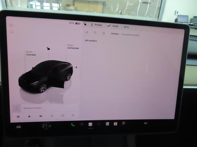 Tesla Model Y RWD 58 kWh | 43.000 KM | SOH 92,8% | AutoPilot | Panorama - Dak | WORDT VERWACHT!