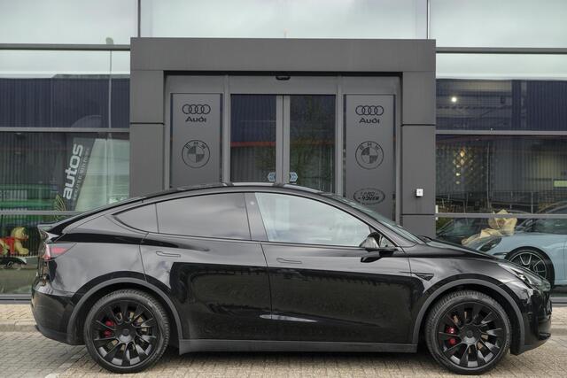 Tesla Model Y RWD 58 kWh Autopilot *BTW* *SOH 93%* 1e eigenaar Black Edition NLauto 20" LMV