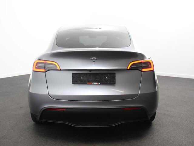 Tesla Model Y Performance Long Range AWD 75 kWh Climate control Adaptieve cruise control Achteruitrijcamera Panoramadak Keyless Stuurverwarming Stoelverwarming LED Navigatie Parkeersensoren