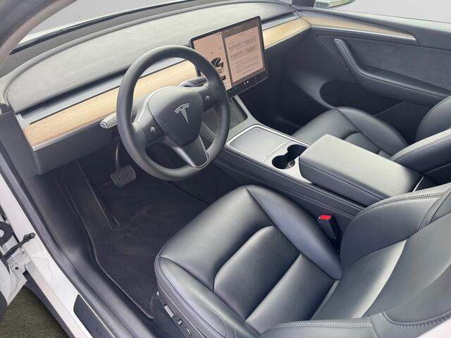 Tesla Model Y RWD 58 kWh SOH 95%, 455km Range, Warmtepomp, Full Self Driving Fase 3