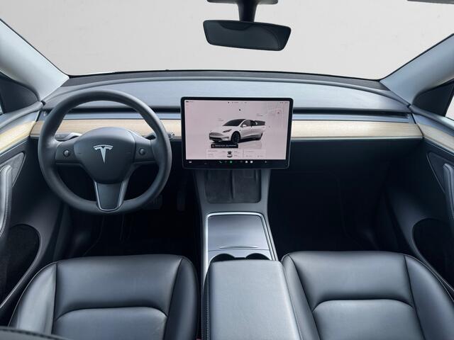 Tesla Model Y RWD 58 kWh SOH 95%, 455km Range, Warmtepomp, Full Self Driving Fase 3