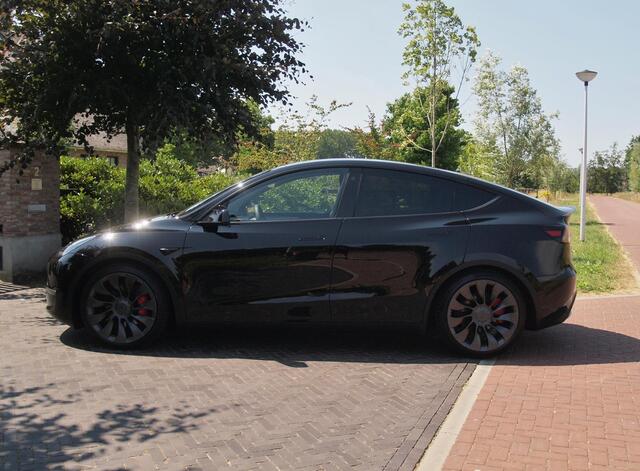Tesla Model Y Performance AWD 75 kWh 450PK | Panoramadak | Camera | Trekhaak | Full Self Driving Computer 3 |