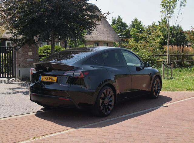 Tesla Model Y Performance AWD 75 kWh 450PK | Panoramadak | Camera | Trekhaak | Full Self Driving Computer 3 |