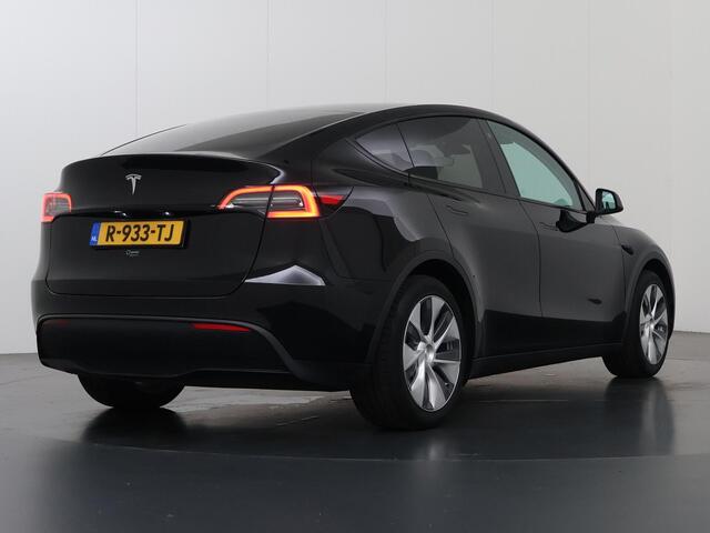 Tesla Model Y RWD 58 kWh | Panoramadak | 360° Camera | Stoelverwarming | Keyless Entry/Go | Elek. Stoelen | Climate Control | Elek. Achterklep |